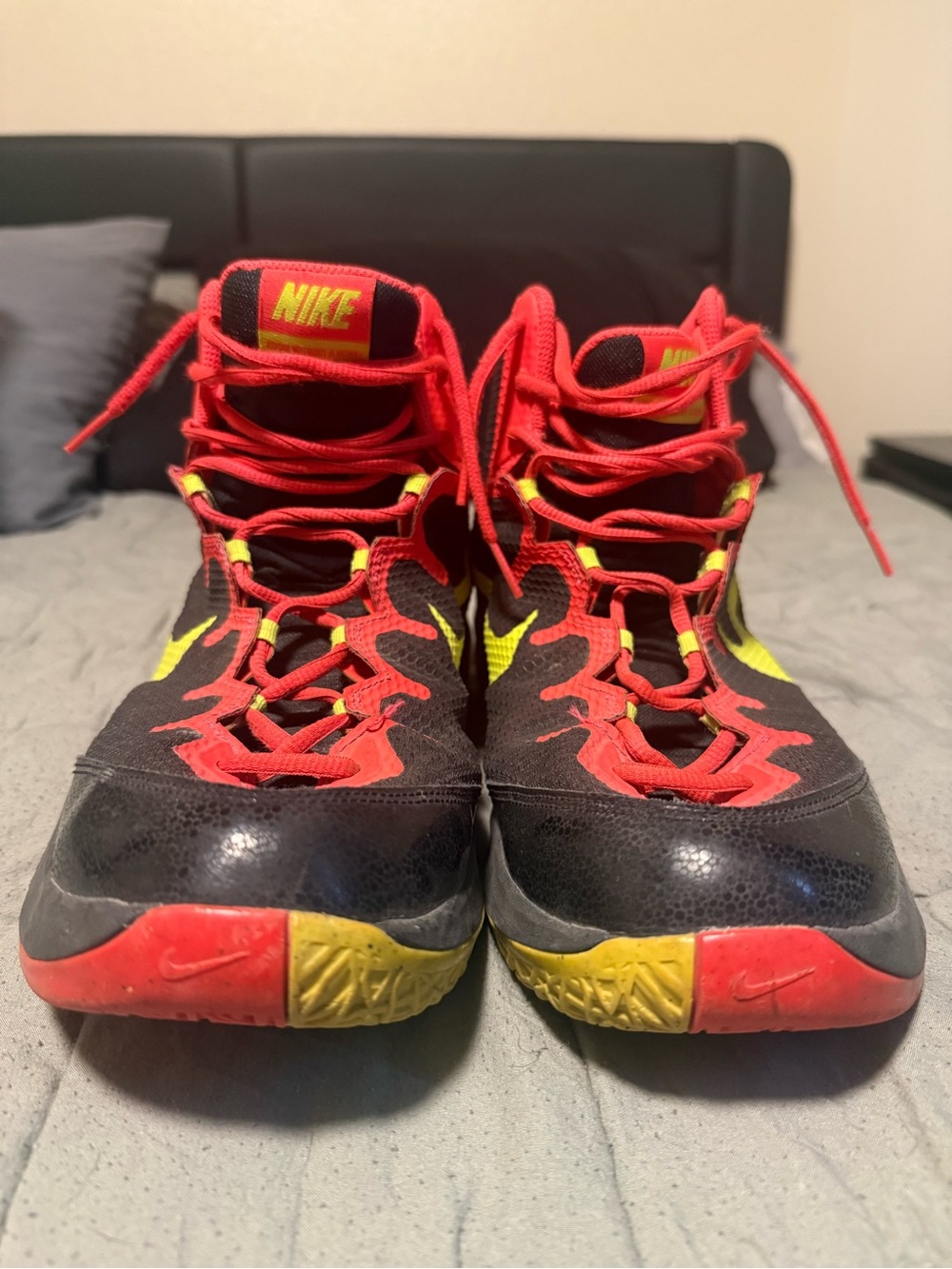 Nike Zoom Without A Doubt Basketball Shoes Men's 13 Black Volt Crimson